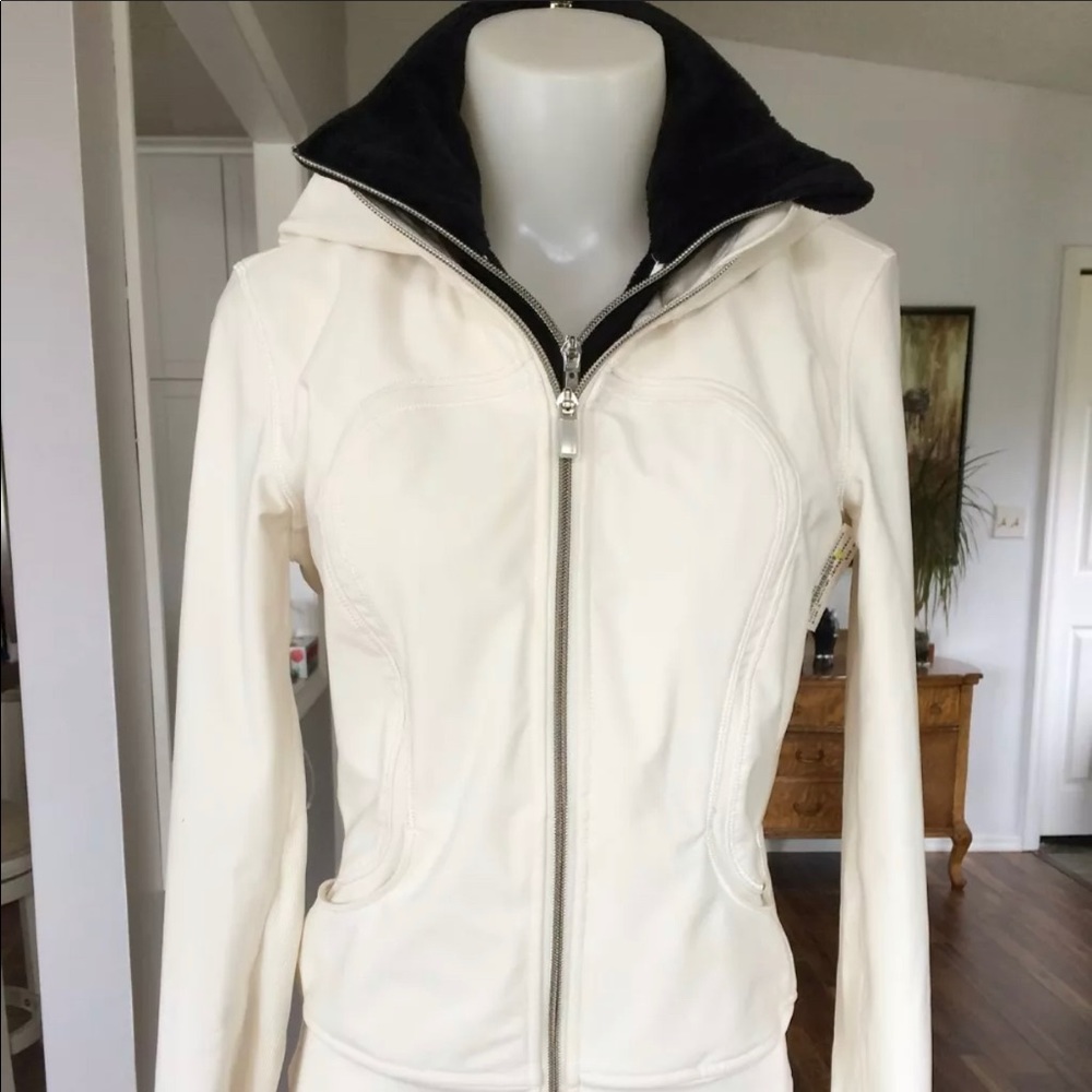 Lululemon Uba